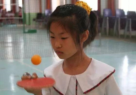 乒乓球培训春韵浅谈乒乓球班第一节课教学内容